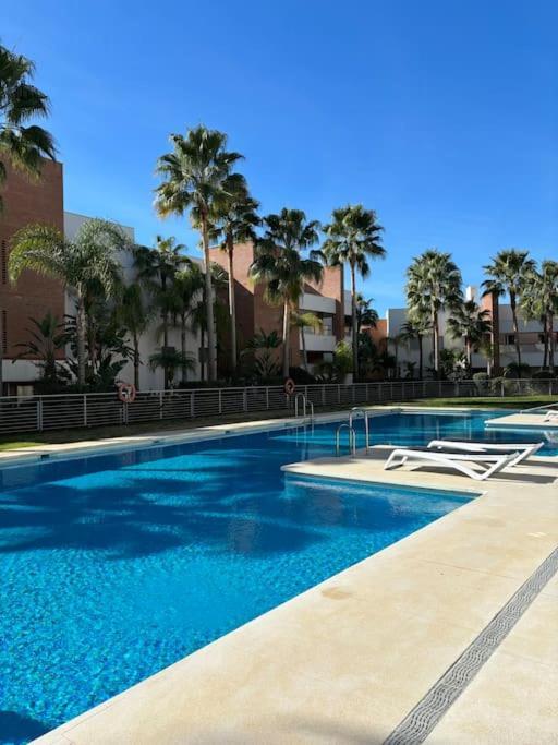Apartment Modern 3 Bed With Pool Benahavis